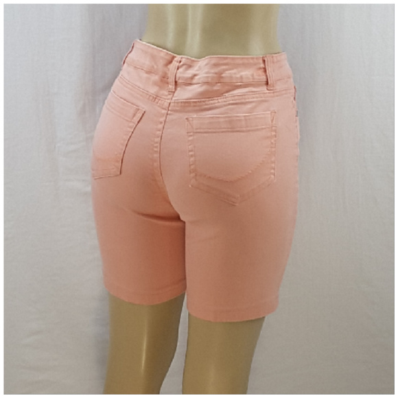 CODE BLUE, GWEN, Bermuda Shorts, size 8 /28 - Picture 6 of 8